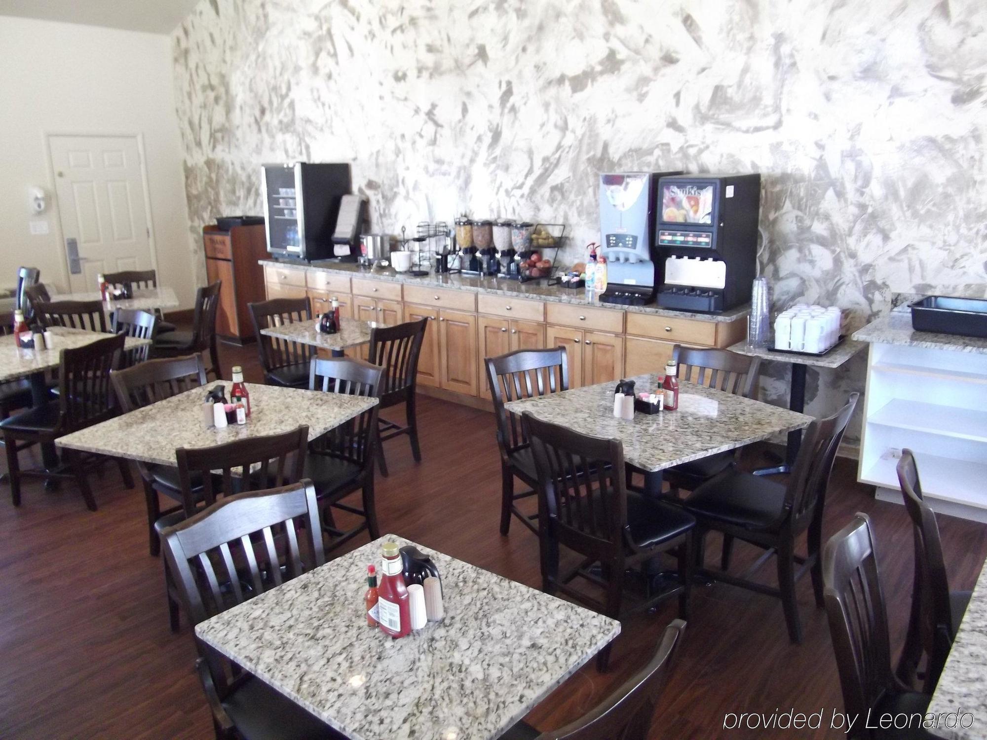 Dinosaur Inn & Suites Vernal Esterno foto