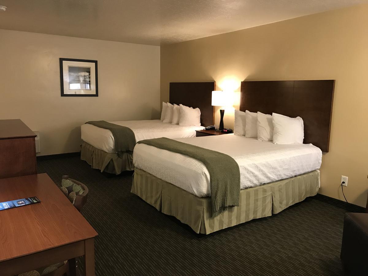 Dinosaur Inn & Suites Vernal Esterno foto